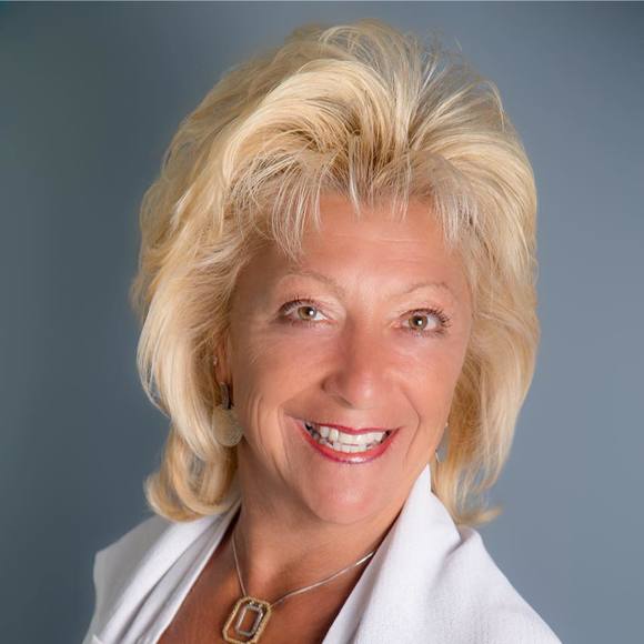 Meet your Posher, Debra - Picture 1 of 1